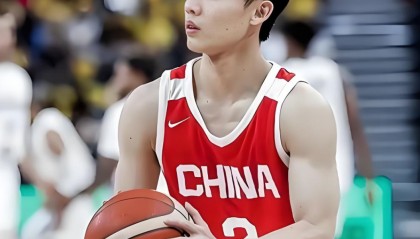 世界杯高清直播链接-晚上10点！中国男篮最新大名单出炉：徐杰和庞峥麟入选，周琦无缘